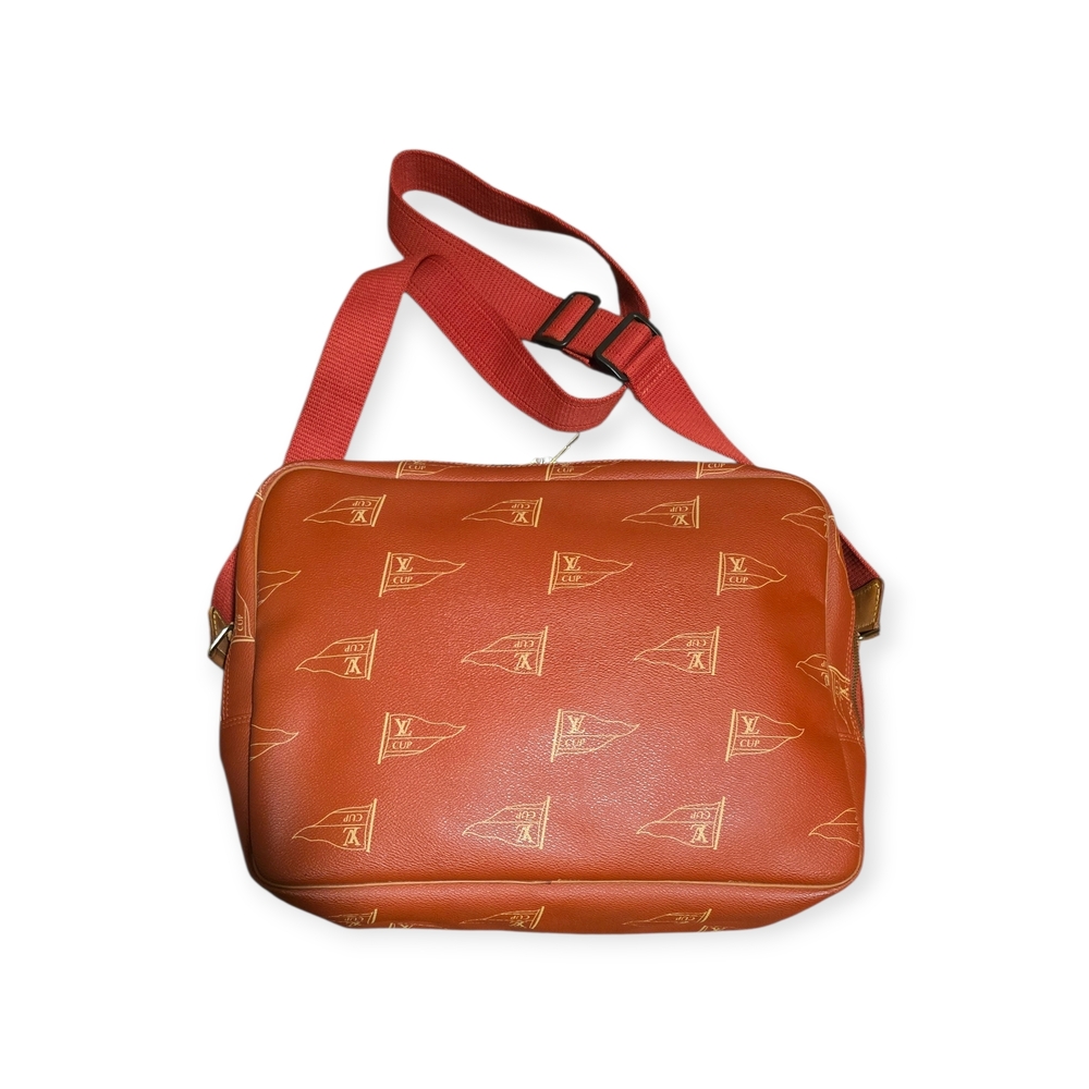 Louis Vuitton Calvi Limited Edition Messenger - Picture 13 of 16